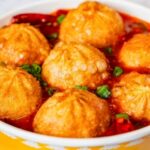 Spicy Schezwan Momo gravy